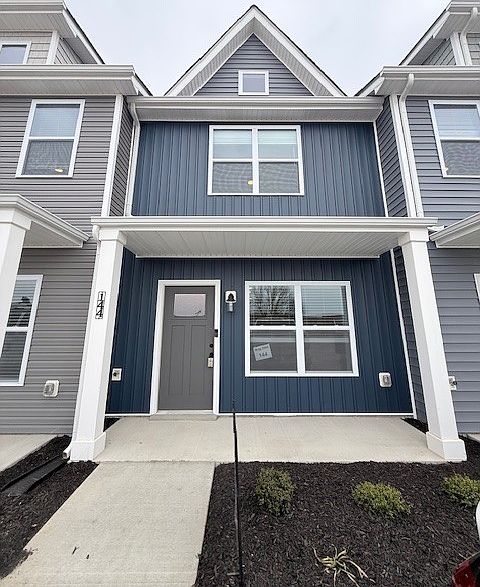 1st image of 144 Front Ridge Cir