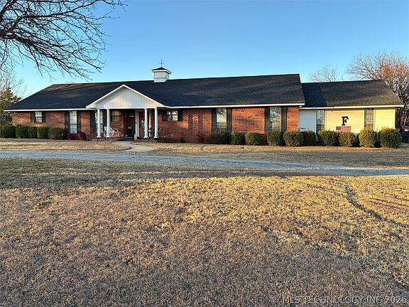 2nd image of 103 Lockwood Ln