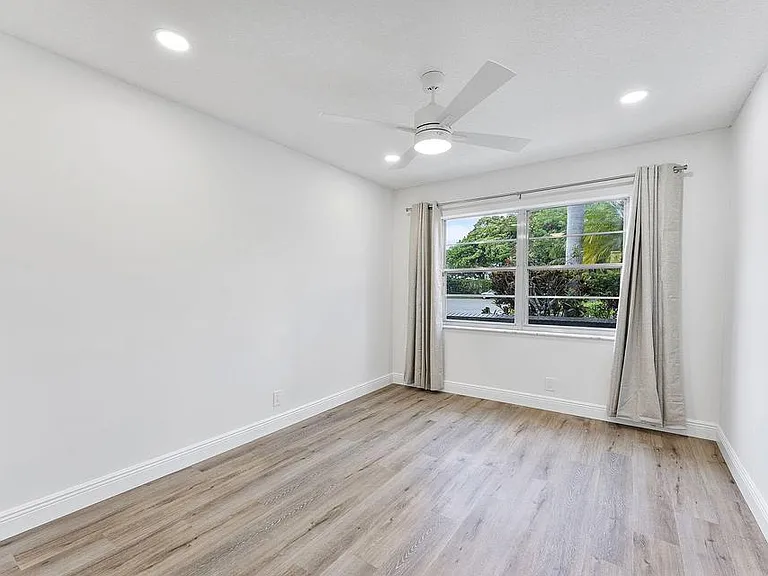 9180 Pine Springs Dr #0 — Photo 19