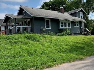 2703 N 20th St, Kansas City, KS 66104