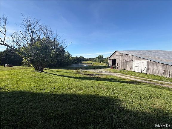 5th image of 5905 Colony Church Rd