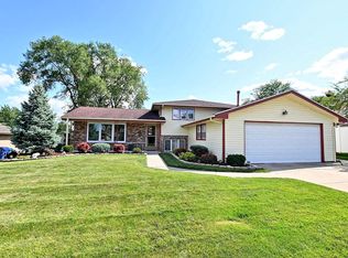 8149 W 89th St, Hickory Hills, IL