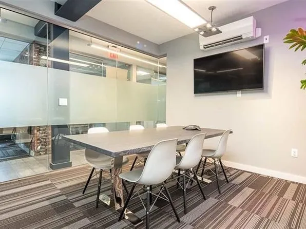 89 Hudson Street image 15 of 21