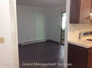 3615 Frontage Rd APT 06, Reedsport, OR 97467