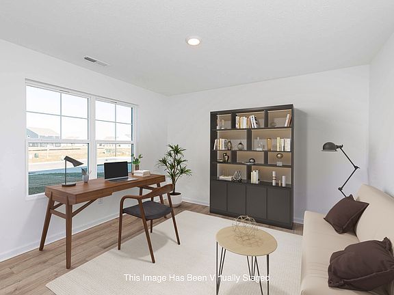 4th image of 10223 Cliffview Pl