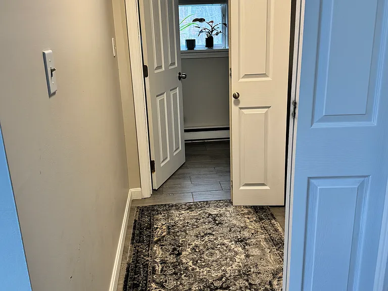 10 Lancelot Dr — Photo 8
