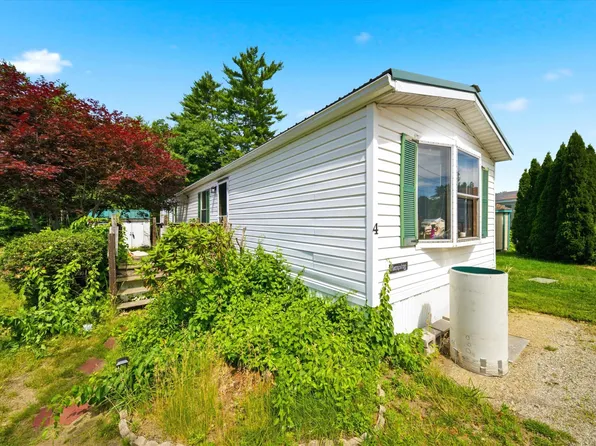 4 Balsam Lane, Lee, NH 03861