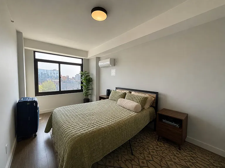 15 Troutman St #4F — Photo 9