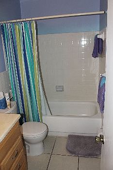 4th image of 190 E Olmstead Dr Unit B11