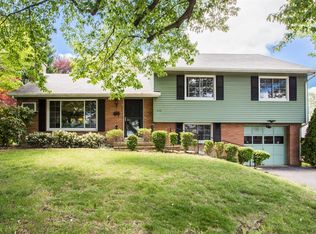 426 Parkside Rd, Camp Hill, PA 17011