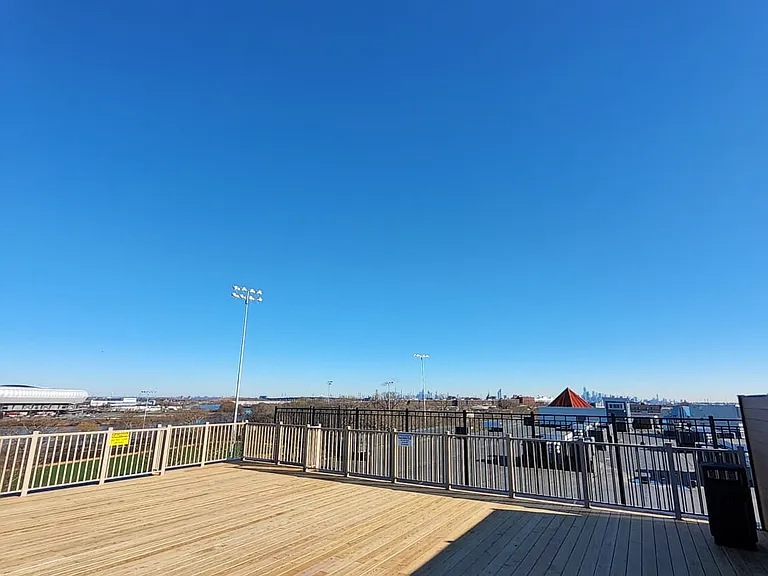 554 Market St #VAR9 — Photo 8