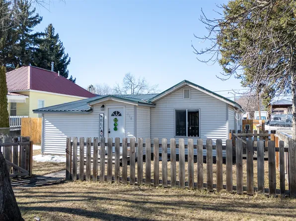 110 10th Ave W, Kalispell, MT 59901