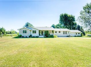 6225 Babcock Rd, Croswell, MI 48422