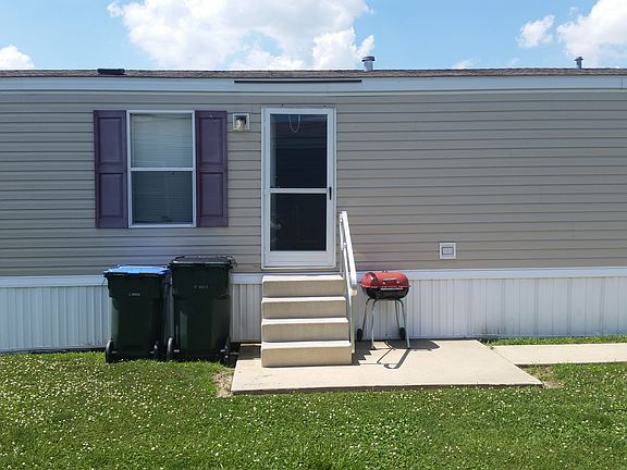 4th image of 204 Creek Dr