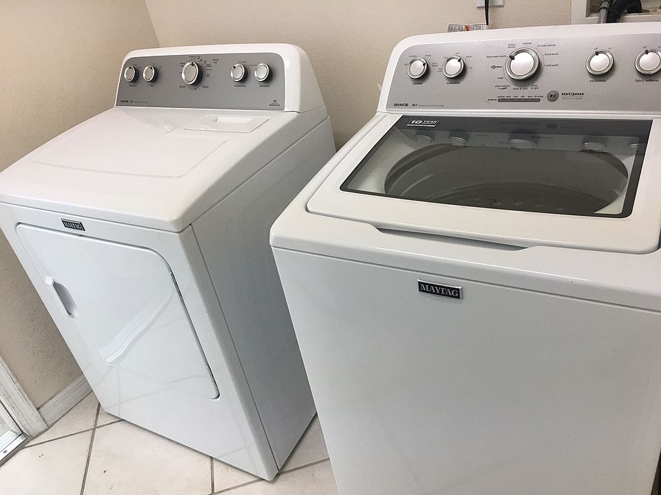 New Maytag Washer/Dryer
