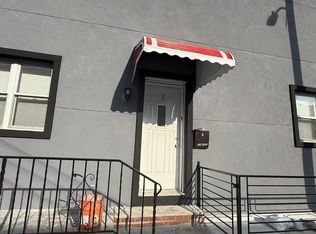 918 Porter St #1, Philadelphia, PA 19148