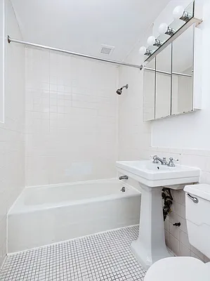 Rented by Compass | media 44