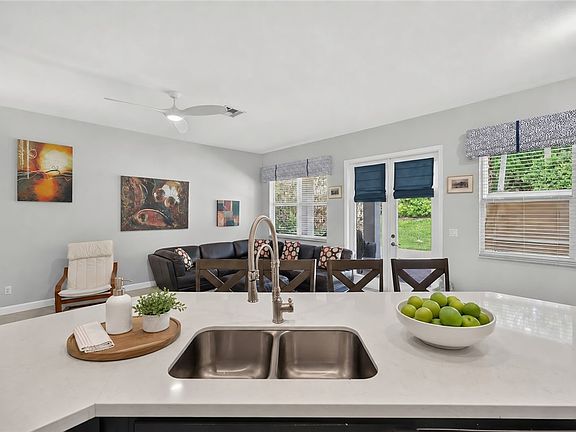 5th image of 1805 Berkshire Cir SW