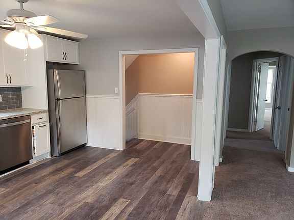 3rd image of 273 North Ave