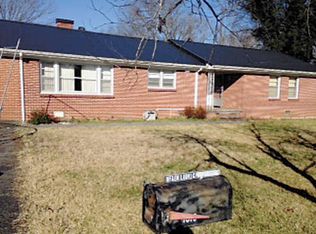 1016 Clark Cir, Celina, TN 38551