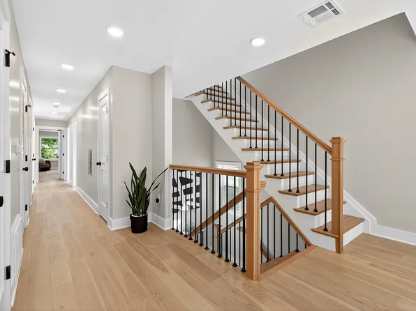 29 West 9th Street image 17 of 49