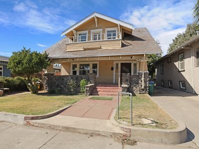 1037 N Airport Way, Stockton, CA, 95205