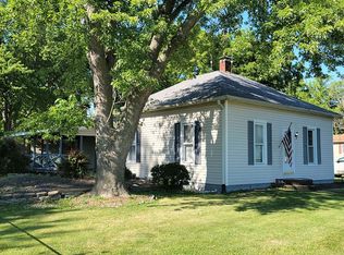 304 Front St, Shattuc, IL 62231