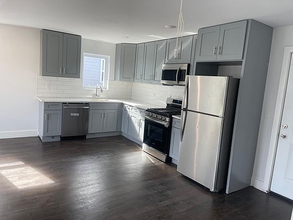 2nd image of 120-122 Fleming Ave
