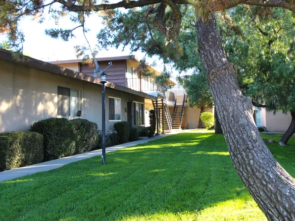 514 N Towne Ave APT 6, Claremont, CA 91711