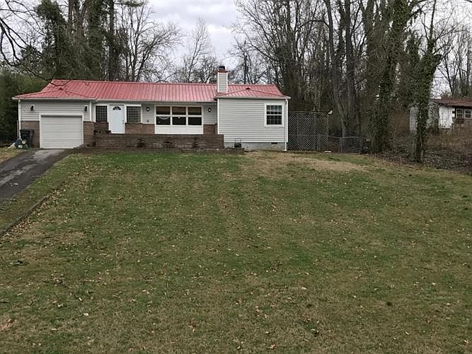 1st image of 311 Hermitage Dr