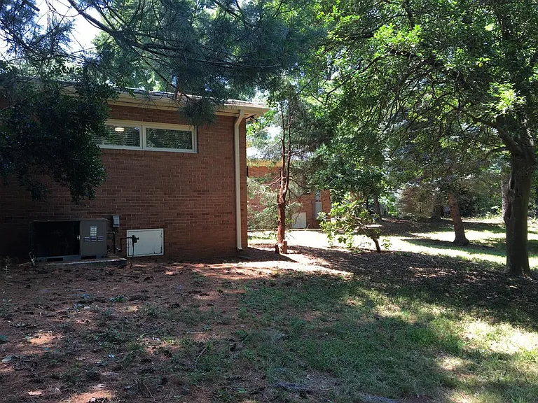 3145 Whitesell Dr — Photo 14