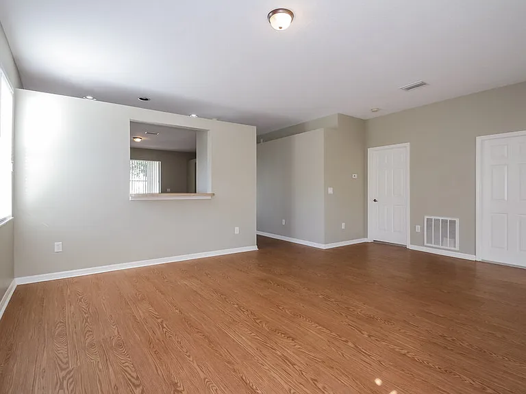 12718 Bramfield Dr — Photo 3
