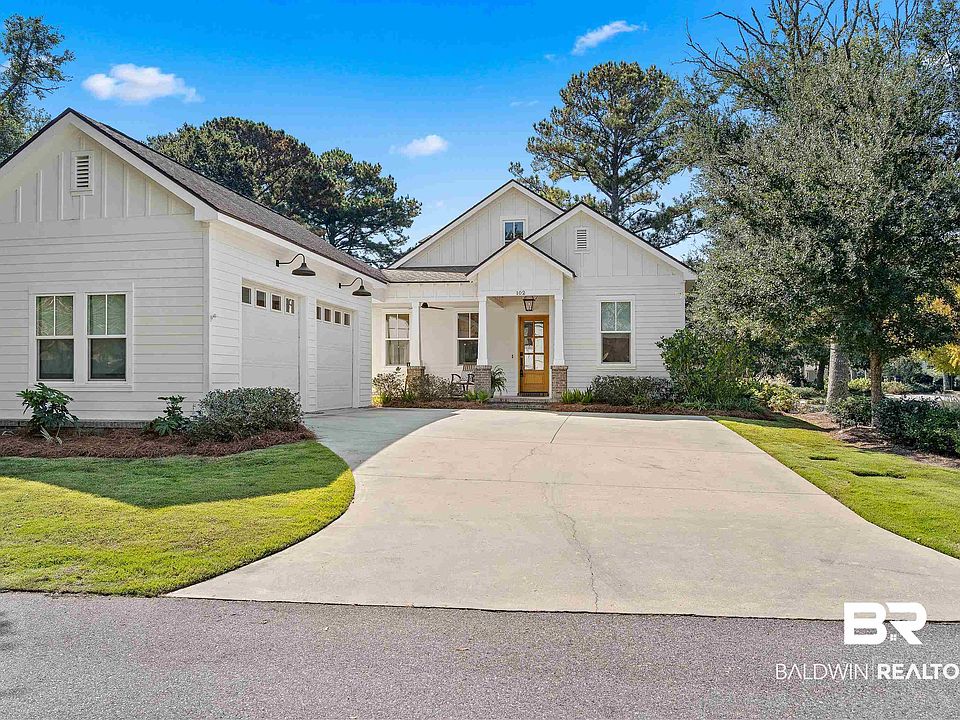 1st image of 102 Mulberry Ln
