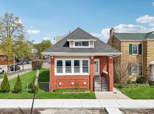 6254 W Barry Ave, Chicago, IL 60634