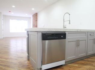 228 Palmetto St, Brooklyn, NY 11221
