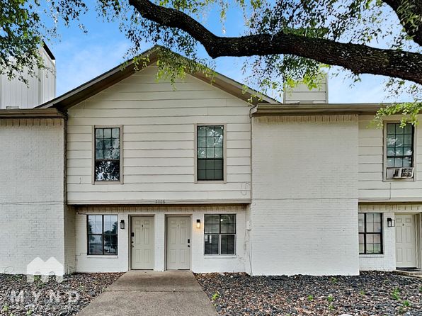 2806 Wimbledon Ct APT C