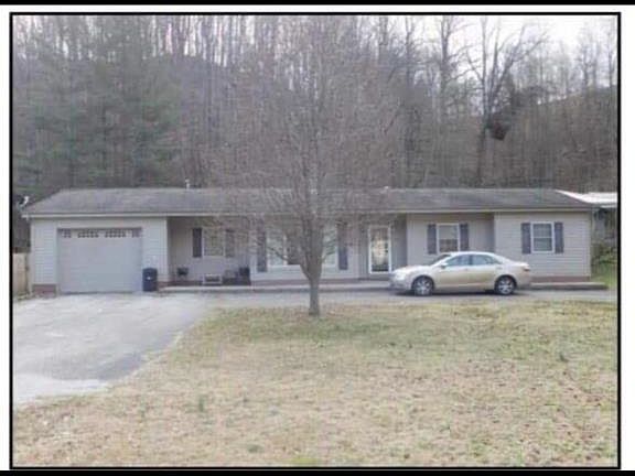 5th image of 26 Dixie Dr
