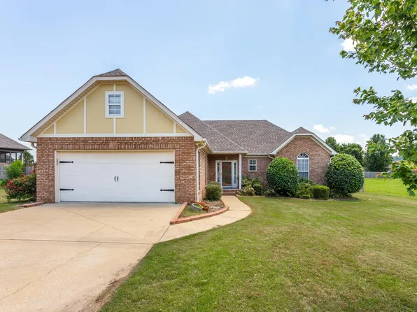 155 Gina Ct, Odenville, AL 35120