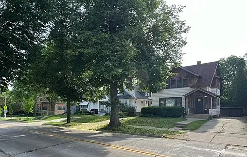 Walk to Washington Highlands, North Ave and Washington School!