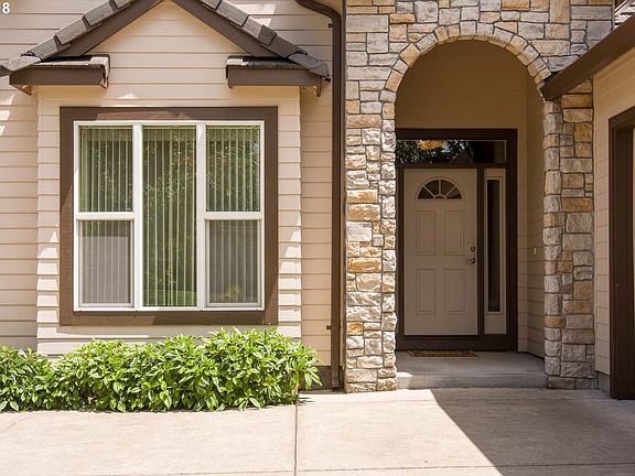 3rd image of 418 Pebble Beach Dr