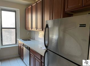 343 Eastern Pkwy #4C, Brooklyn, NY 11216