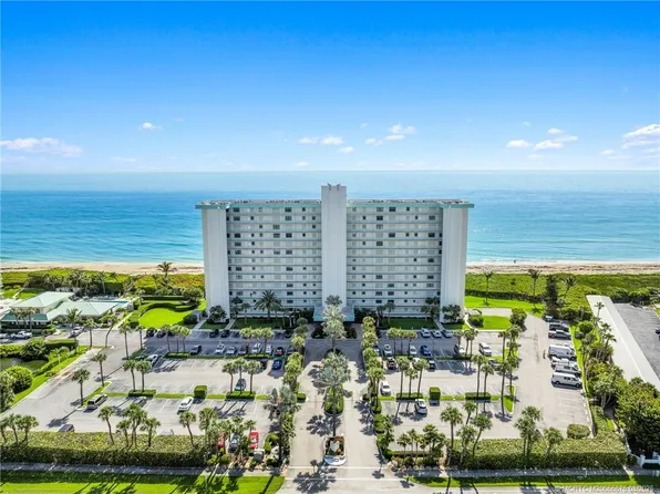9940 S Ocean Dr, Jensen Beach, FL