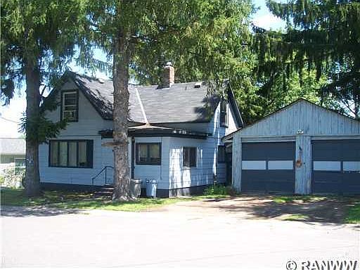 3rd image of 1440 Comstock Ave