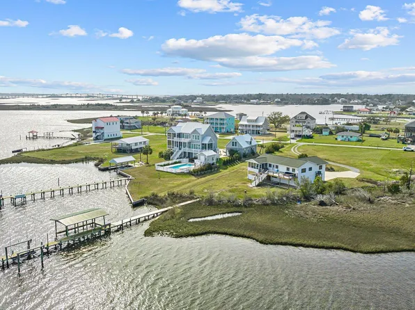 309 Easy Street, Cape Carteret, NC 28584