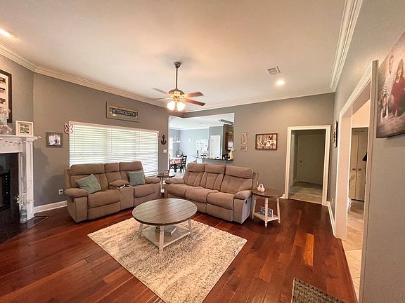 4th image of 23001 Edwyna Dr