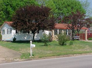 1805 Bernard St, Jonesboro, AR 72401