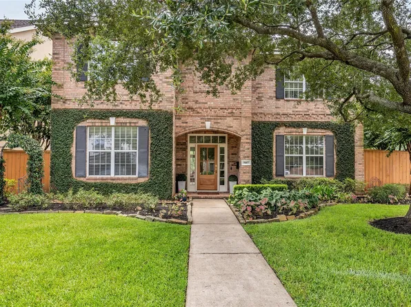 5007 Beech St, Bellaire, TX 77401