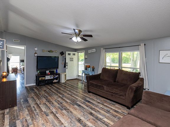 3rd image of 7171 S County Road 375 E