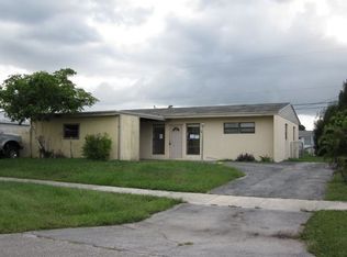 9265 Birmingham Dr, Palm Beach Gardens, FL 33410