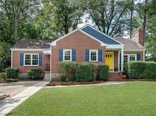 2583 Pineview Dr, Decatur, GA 30030